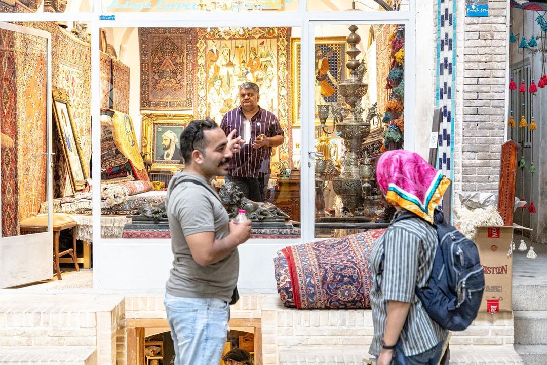 رزرو آنلاین از رنگها تا گرهها؛ کاشانگردی به بهانه فرش