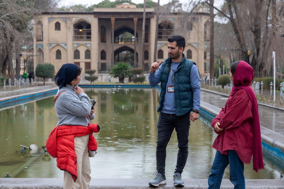 رزرو آنلاین از سی‌و‌سه‌پل تا چهل‌ستون