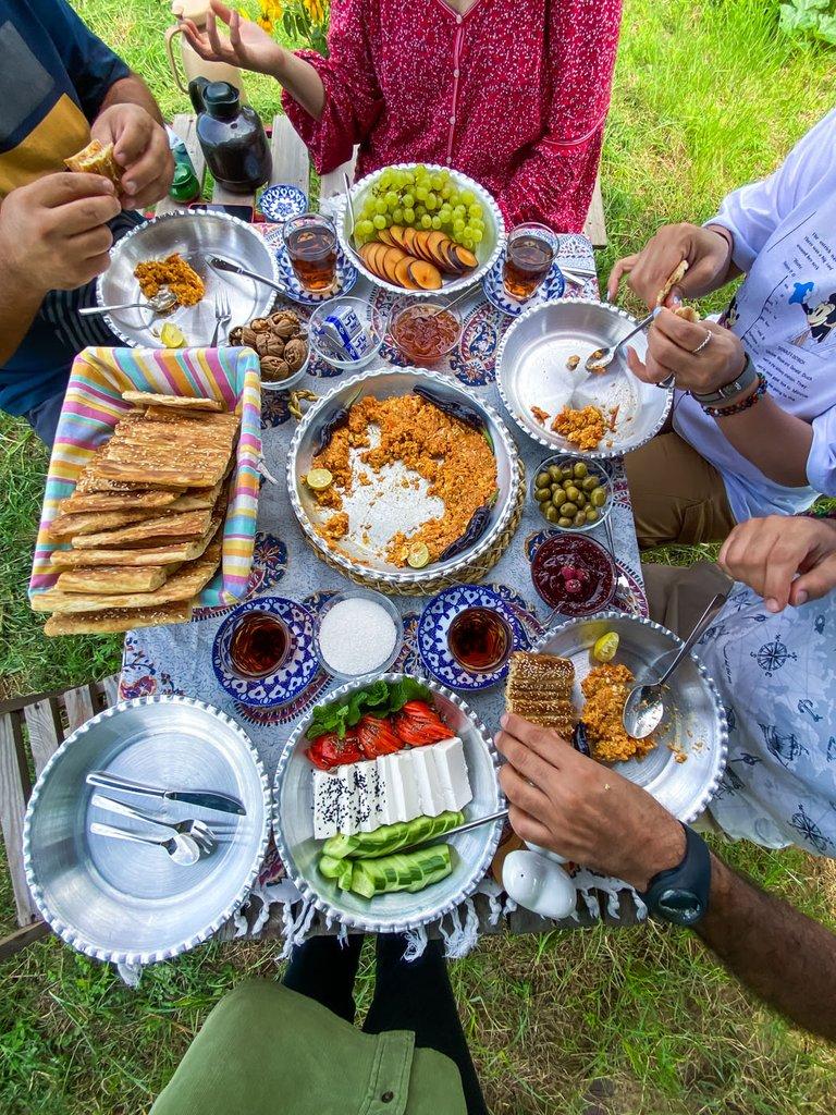 رزرو آنلاین از کاشت تا برداشت؛ مزرعه‌داری و صبحانه در صومعه‌سرا