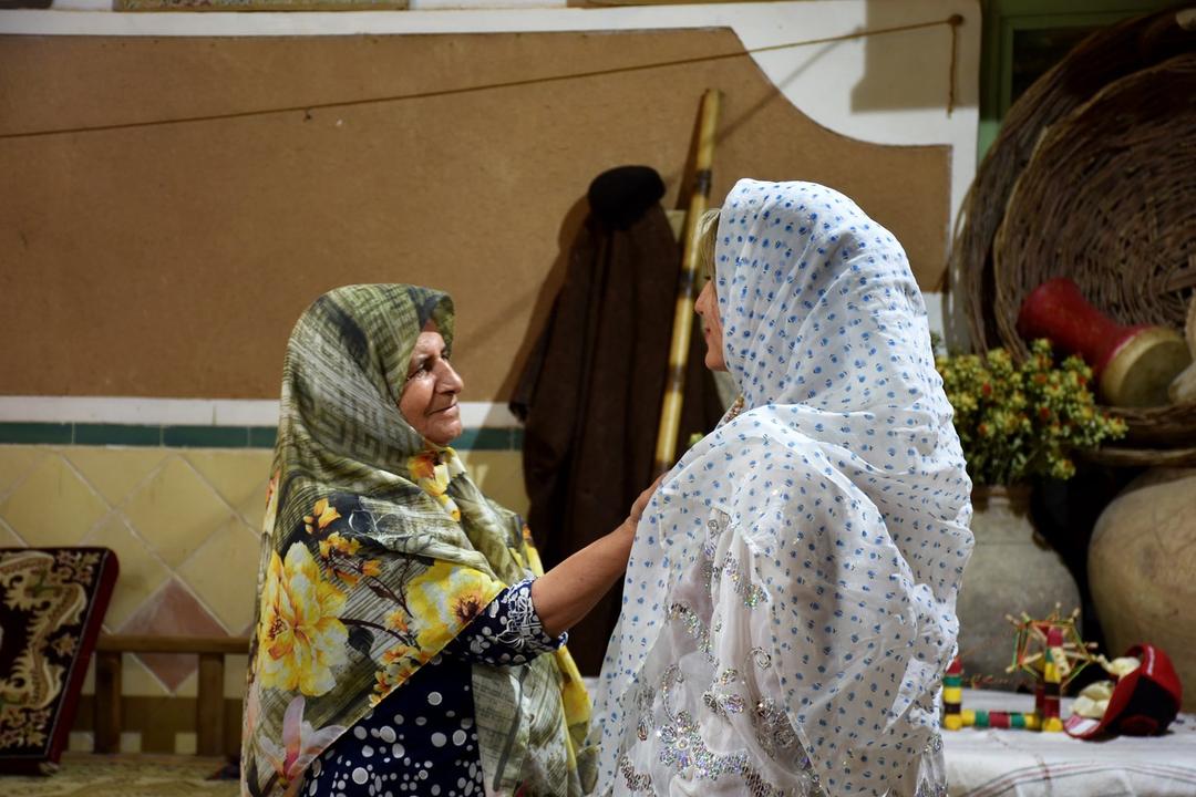 رزرو آنلاین تجربه یک روز زندگی محلی در کویر ورزنه