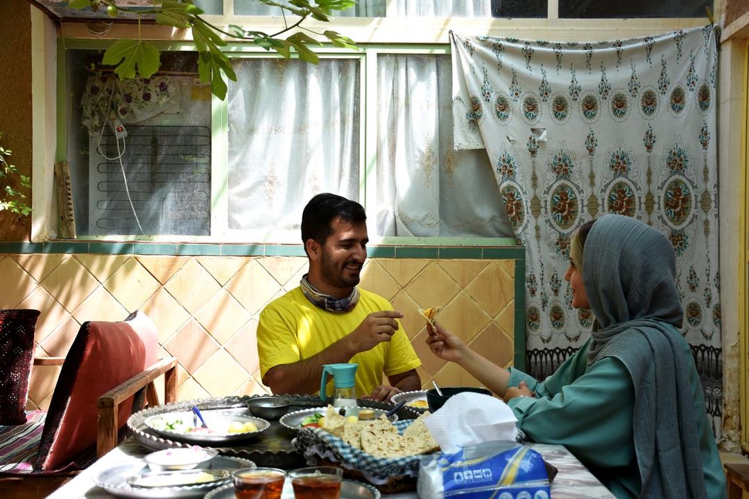 رزرو آنلاین تجربه یک روز زندگی محلی در کویر ورزنه