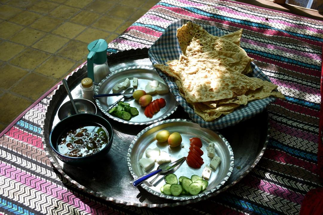 رزرو آنلاین تجربه یک روز زندگی محلی در کویر ورزنه