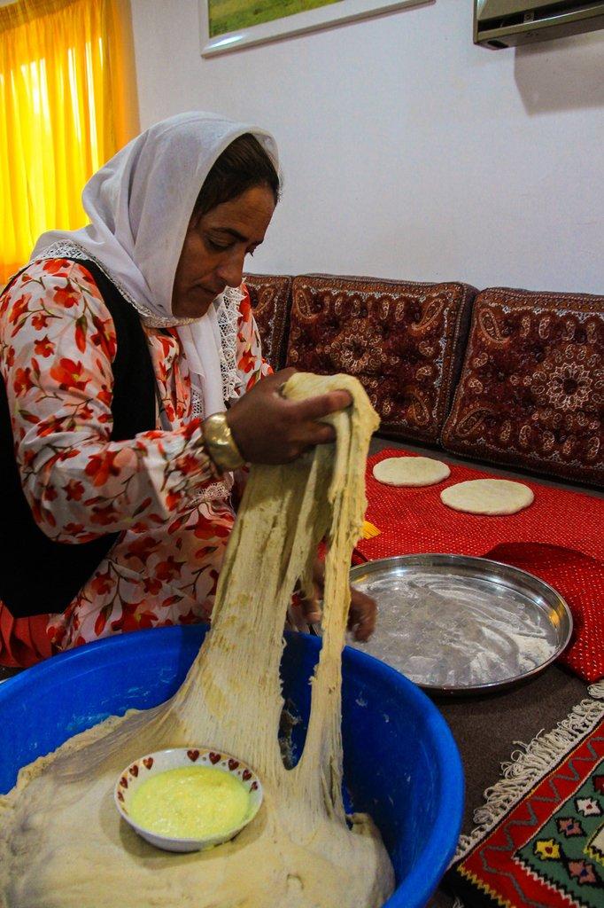 رزرو آنلاین تجربه چشیدن صبحانه تالشی