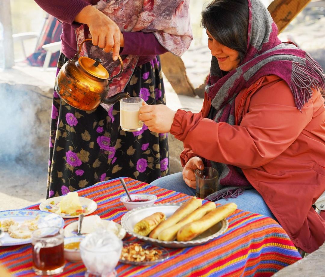 رزرو آنلاین تجربه صبحانه محلی در طبیعت تیرکن