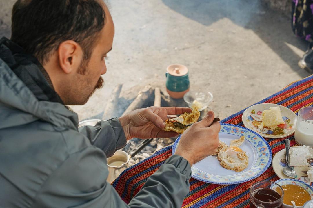 رزرو آنلاین تجربه صبحانه محلی در طبیعت تیرکن