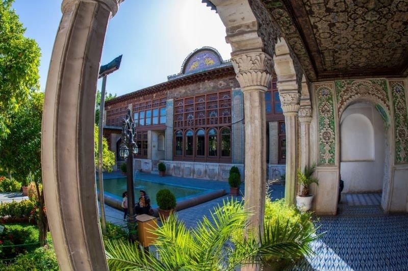 رزرو آنلاین شیرازی که ندیده‌ایم؛ از نصیرالملک تا خانه زینت