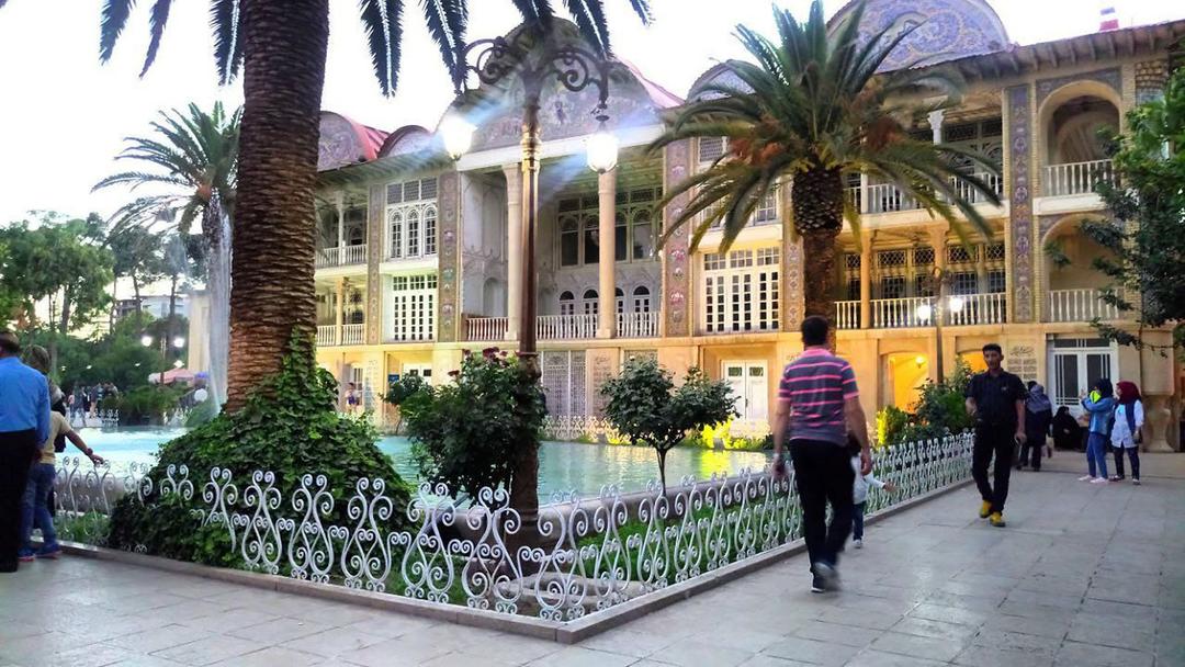 رزرو آنلاین شیرازی که ندیده‌ایم؛ از باغ ارم تا باغ عفیف‌آباد
