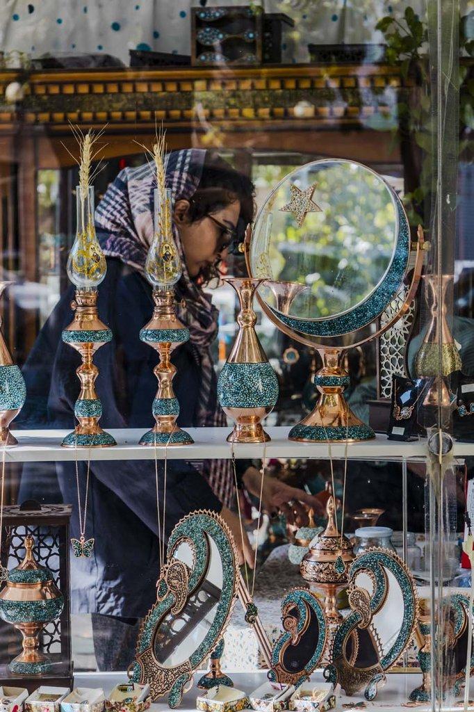 رزرو آنلاین تجربه فیروزه کوبی، هنر محبوب اصفهان