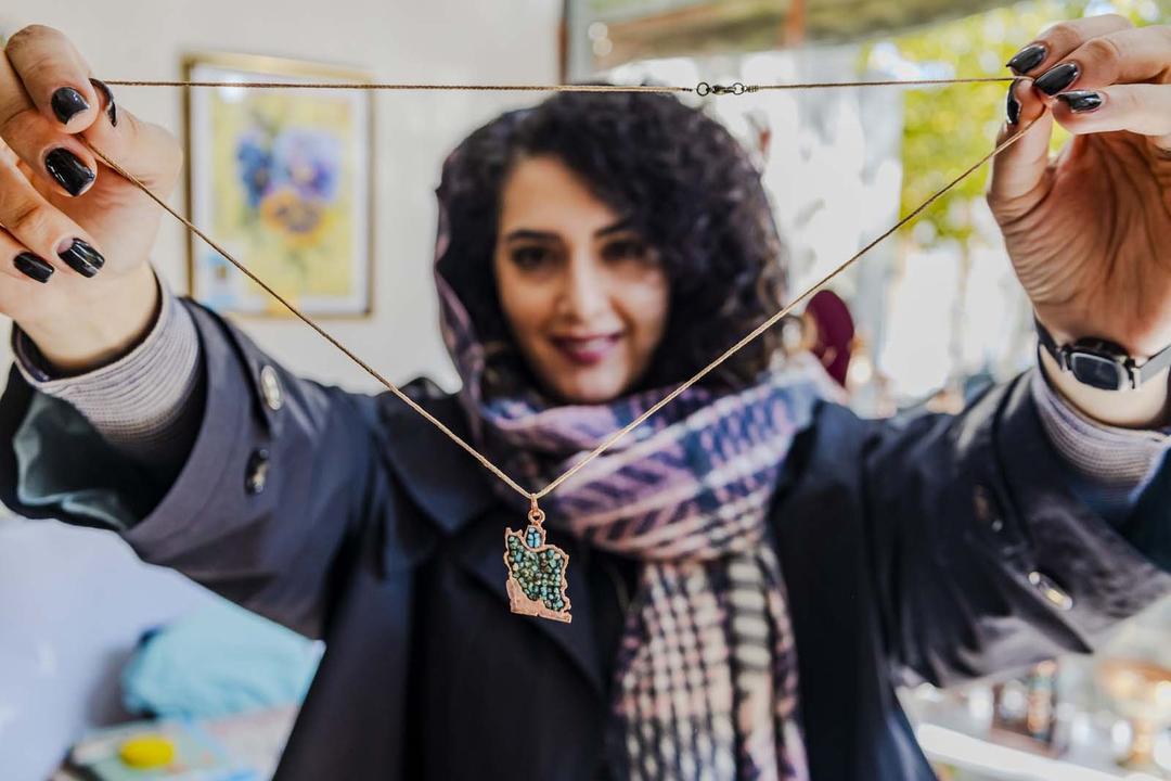 رزرو آنلاین تجربه فیروزه کوبی، هنر محبوب اصفهان