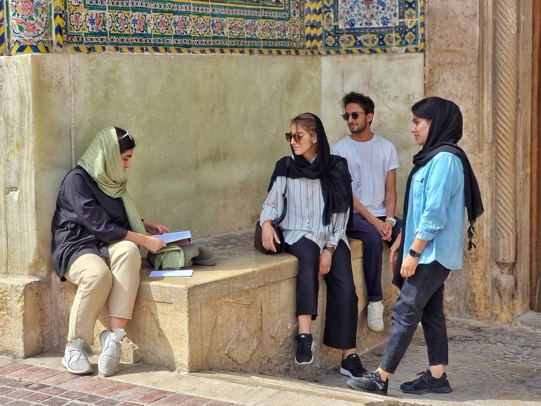 رزرو آنلاین شیرازگردی به بهانه ادبیات و معماری شهر