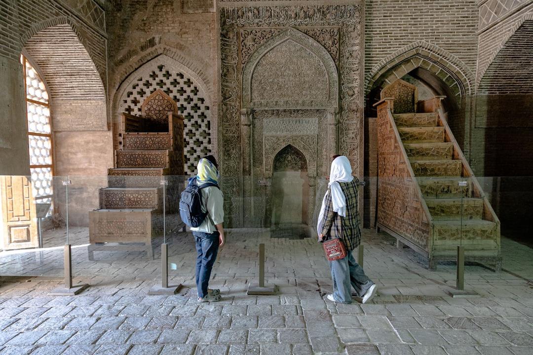 رزرو آنلاین اصفهانی که ندیده‌ایم؛ پرسه در اصفهان عتیق
