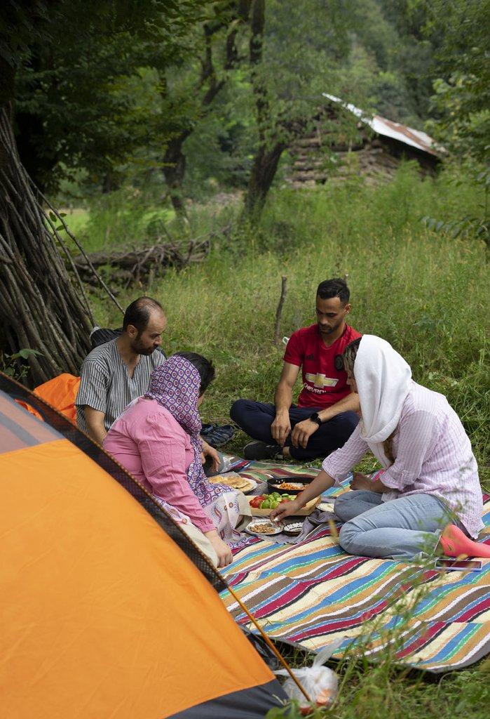 رزرو آنلاین تجربه صبحانه محلی در جنگل‌های ماسال