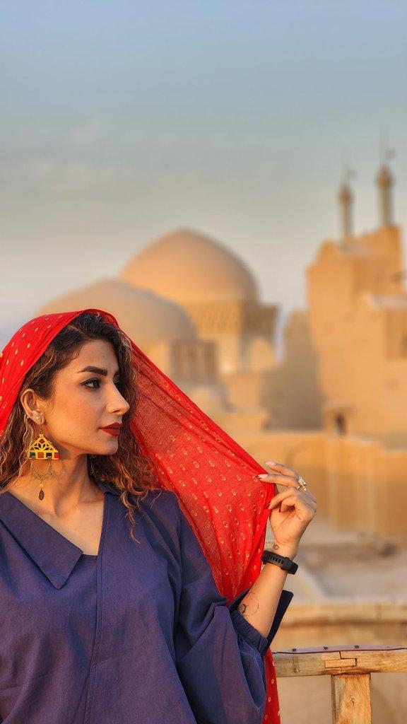 رزرو آنلاین یزدگردی و عکاسی و ویدئو فرمالیته از شما