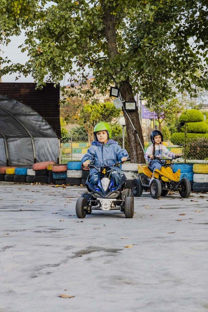 رزرو آنلاین تجربه موتور سواری برای کودکان
