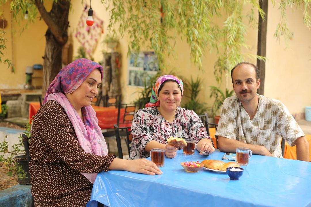 رزرو آنلاین تجربه صبحانه محلی در شیرگاه