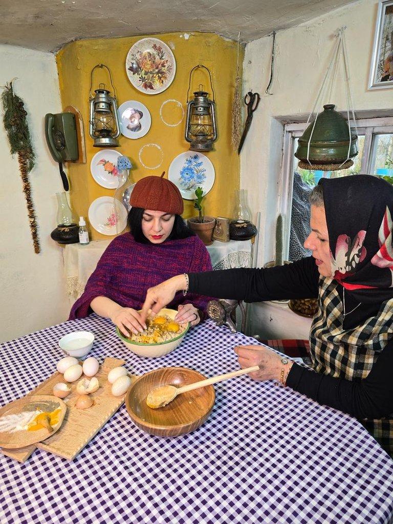 رزرو آنلاین پخت شامی رشتی با رسپی مخصوص ایران بانو