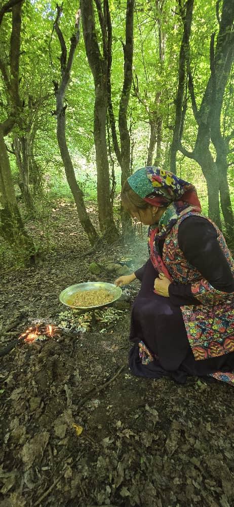 رزرو آنلاین آشپزی در خونه باغ لاهیجان