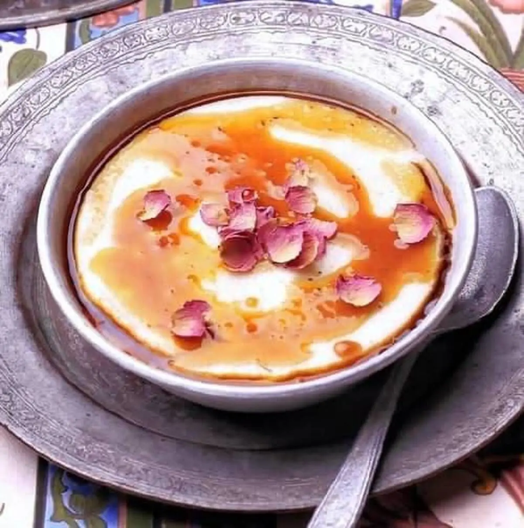 گشت نیم روزه شکم‌گردی در اصفهان