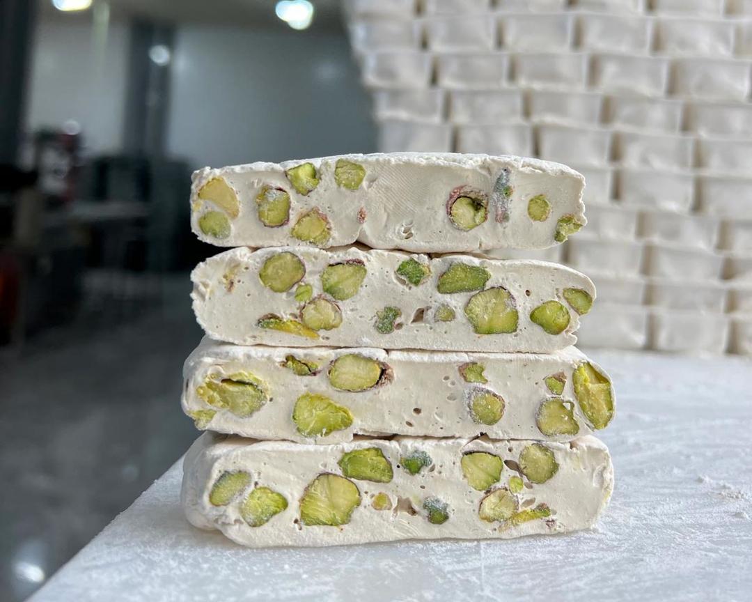 گشت نیم روزه شکم‌گردی در اصفهان
