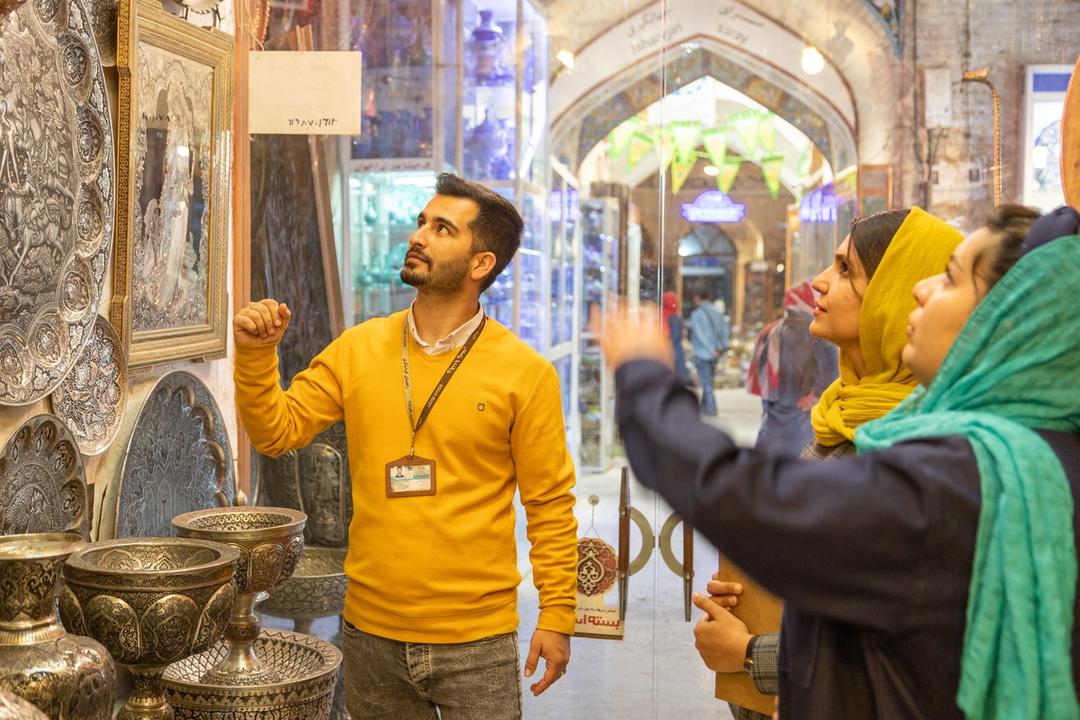 رزرو آنلاین از بازار تا بازار در اصفهان