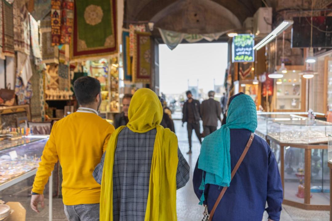 رزرو آنلاین پرسه در نقش جهان و اطراف