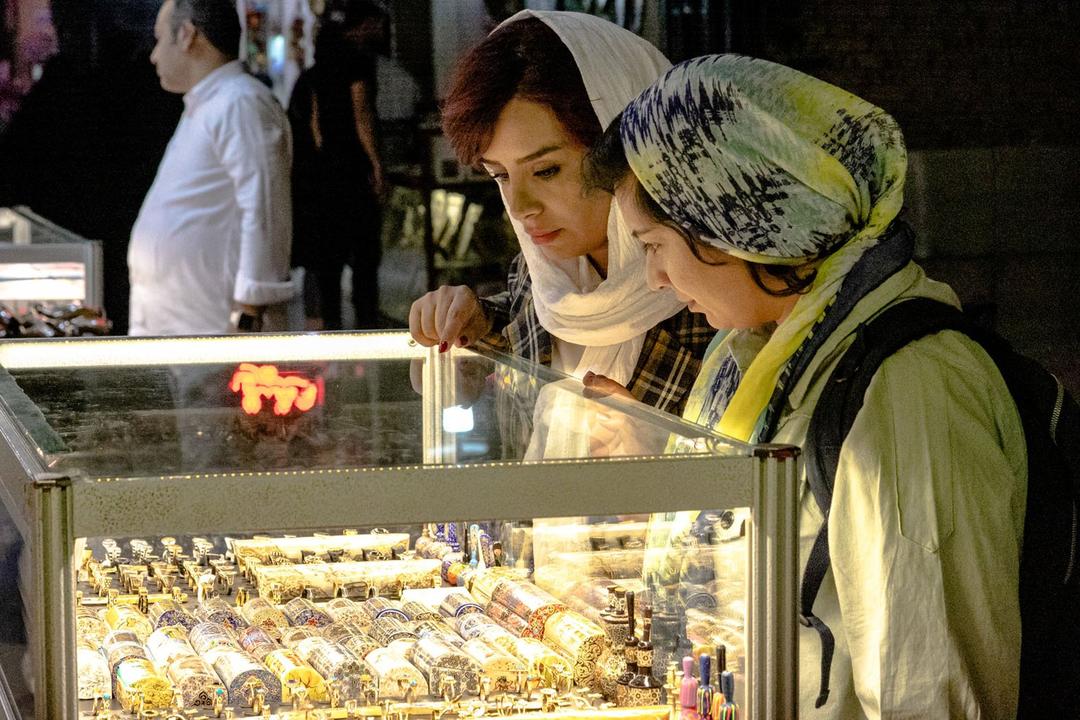 رزرو آنلاین شب‌گردی در اصفهان از نقش جهان تا چهارباغ