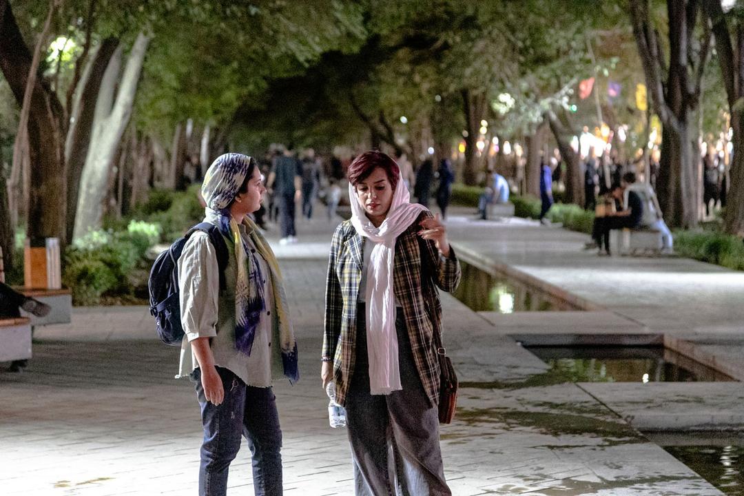 رزرو آنلاین شب‌گردی در اصفهان از نقش جهان تا چهارباغ