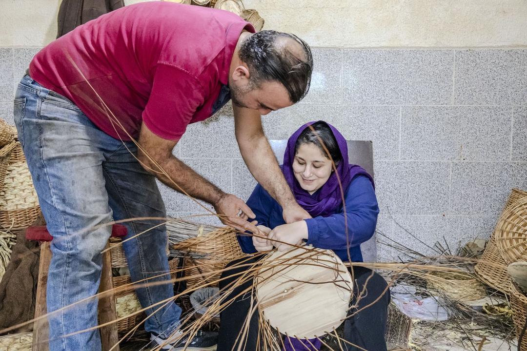 رزرو آنلاین تجربه مرواربافی یا سبدبافی