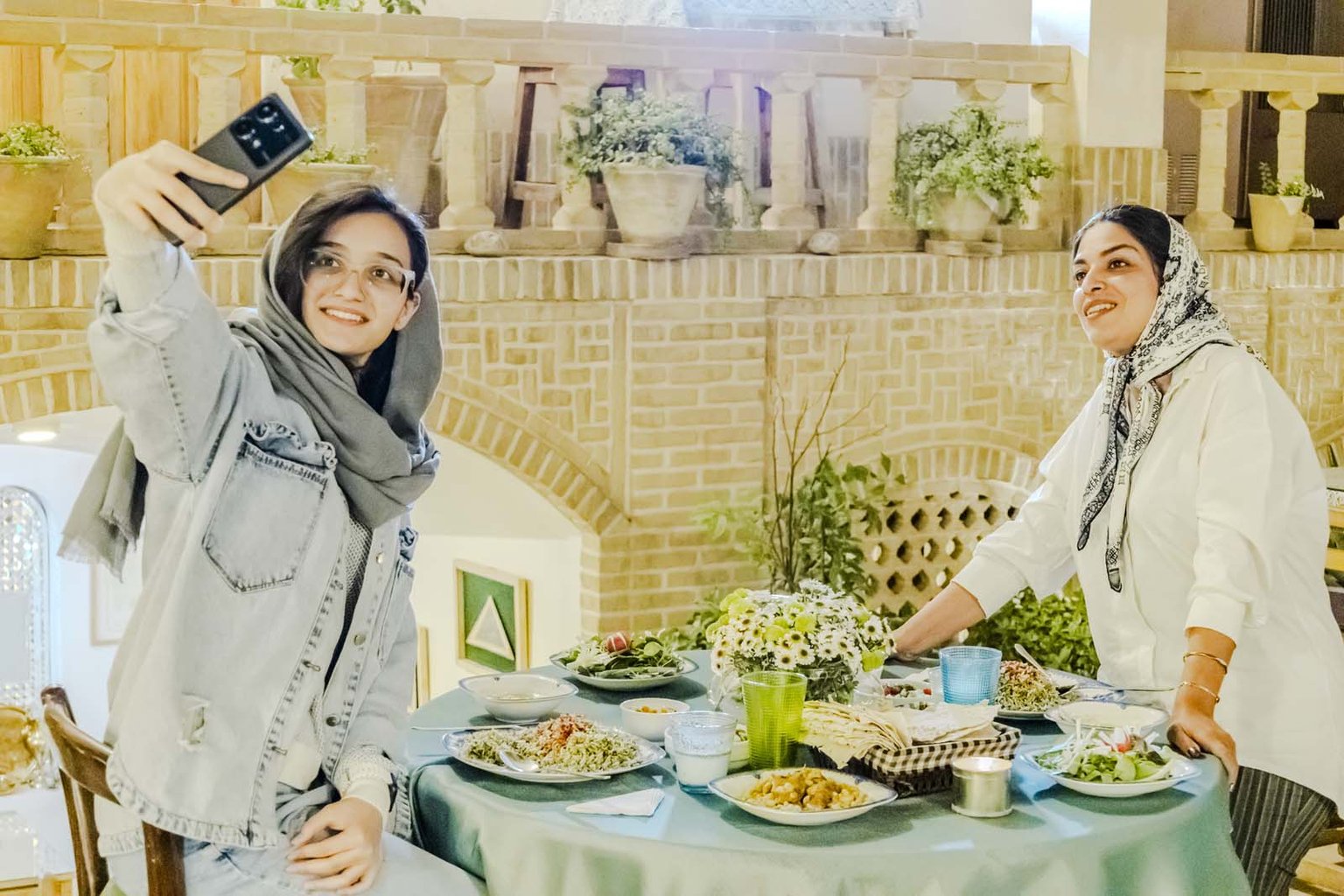 رزرو آنلاین تجربه پخت گوشت لوبیا غذای اصیل کاشان