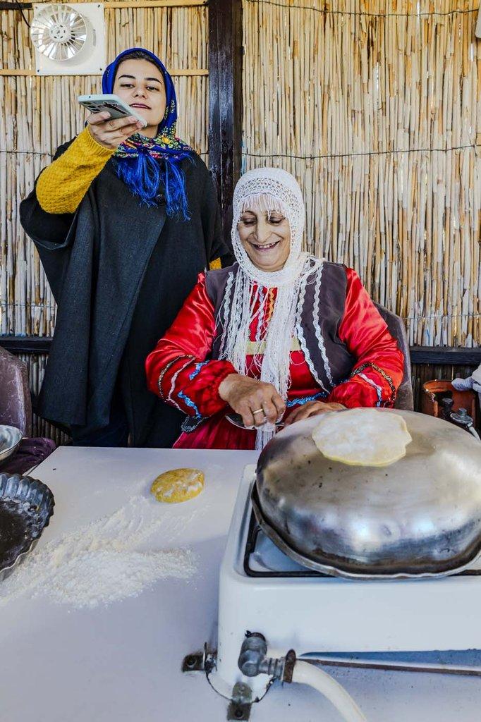 رزرو آنلاین تجربه پخت نان کشتا