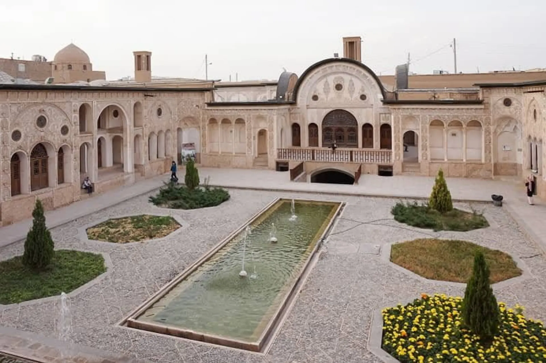 از حمام سنتی تا مسجد