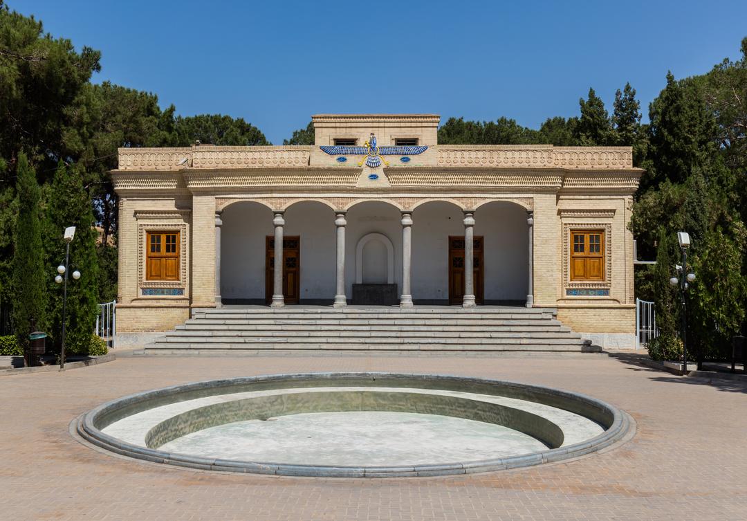 تور تاریخی نیمروزه شهر یزد