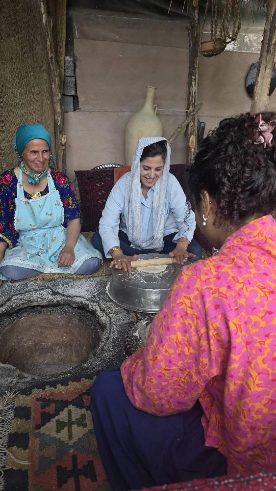 تجربه پخت نان هیزمی